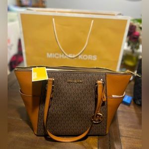Brand New Michael Kors Purse